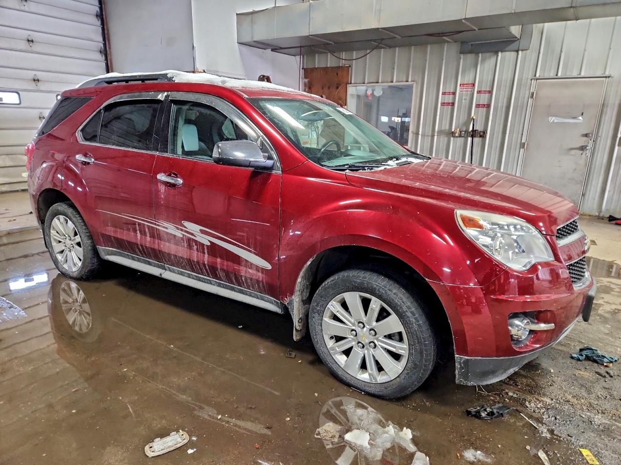 2010 CHEVROLET EQUINOX LTZ photo 4