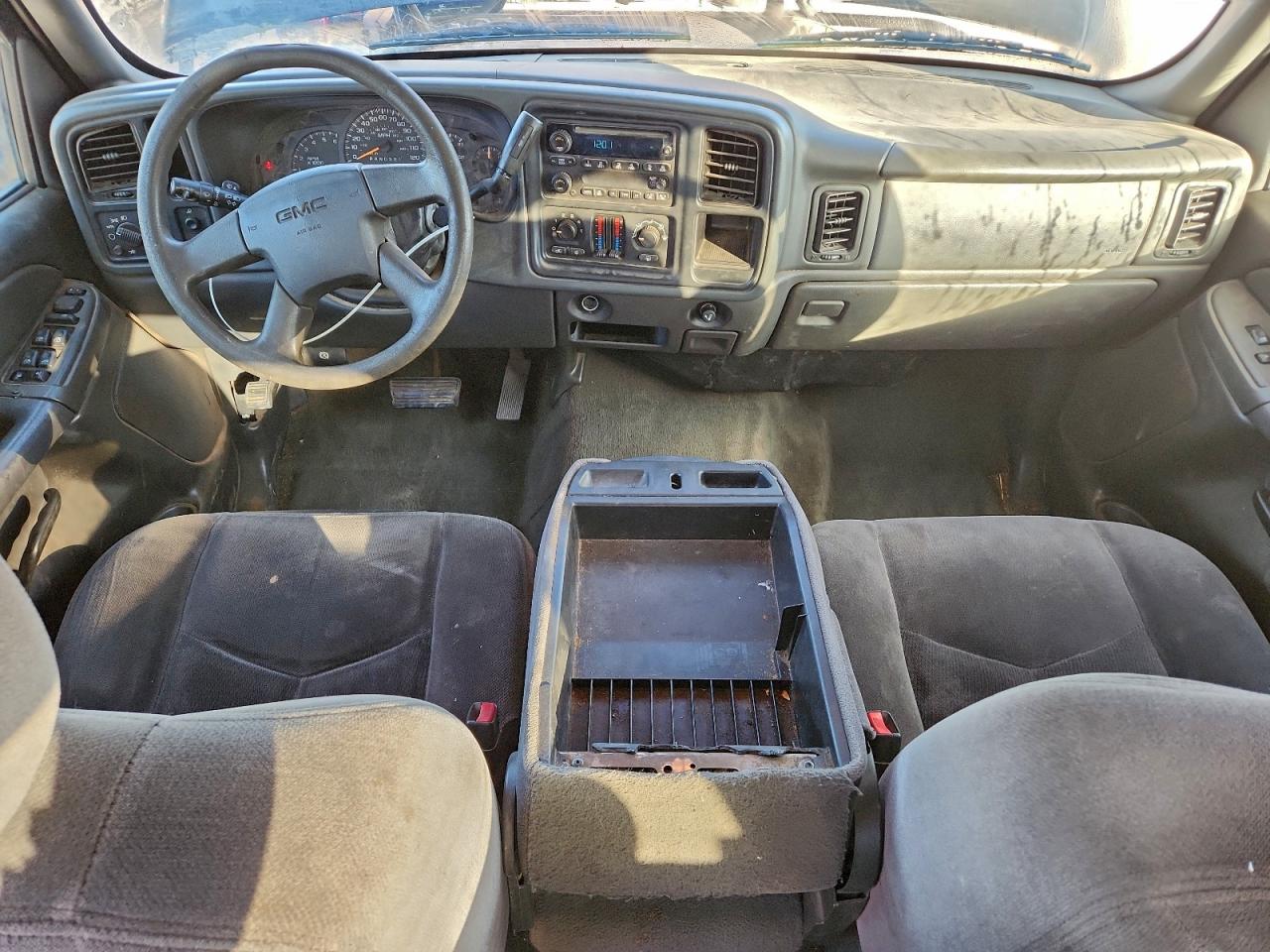 2006 GMC NEW SIERRA C1500 photo 8