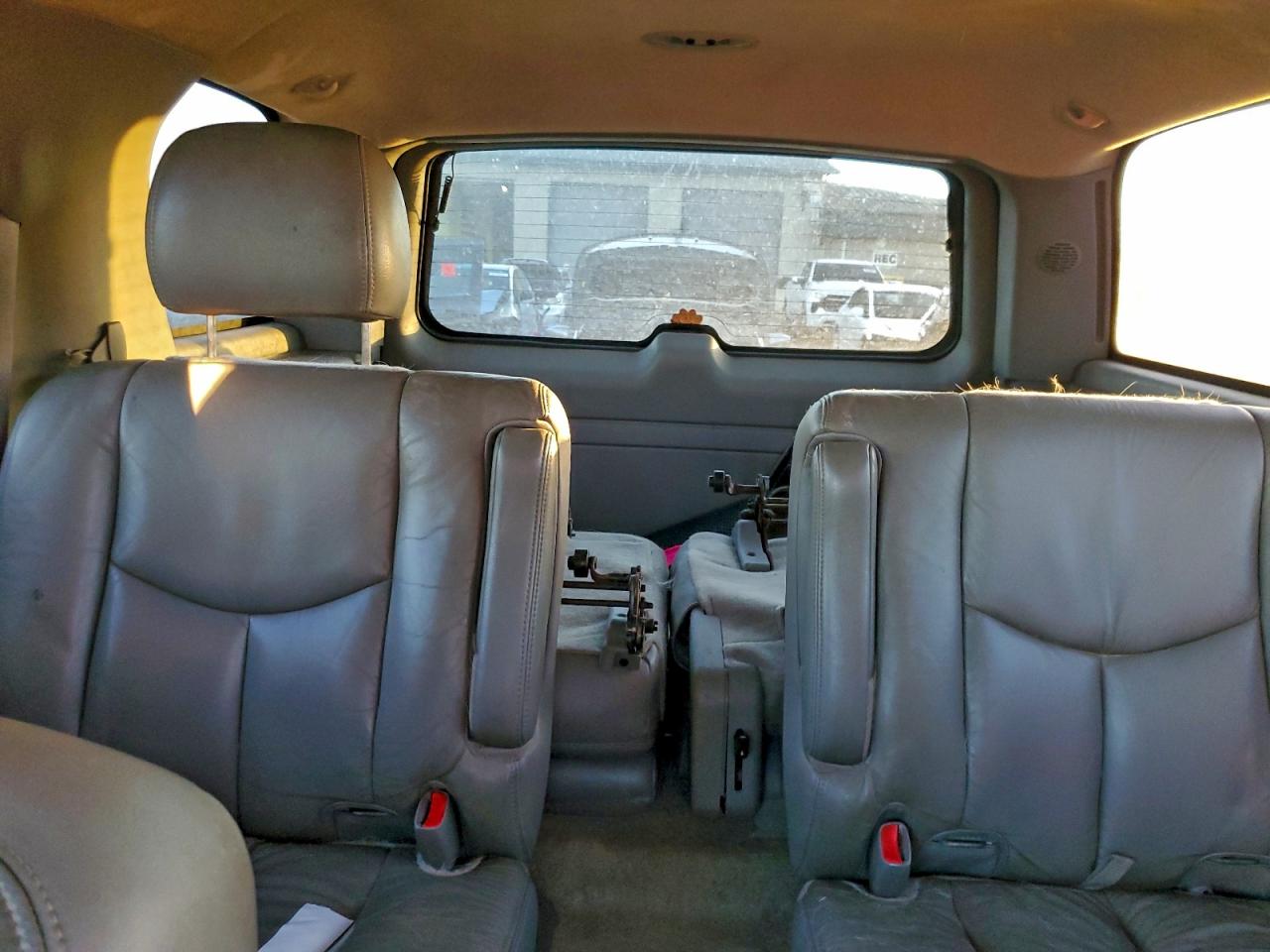 2003 CHEVROLET TAHOE K1500 photo 10