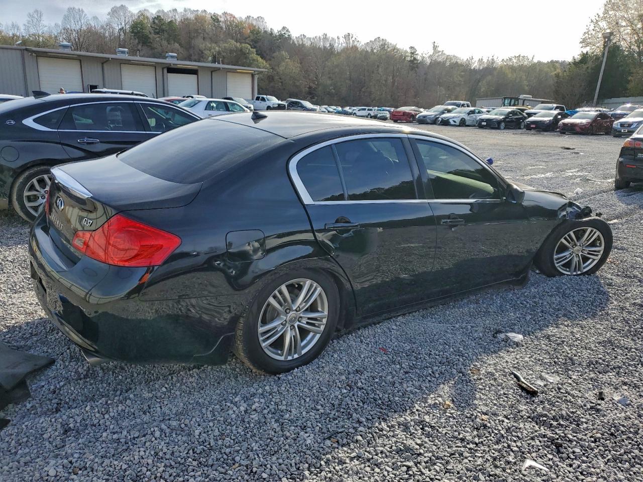 2013 INFINITI G37 BASE photo 3