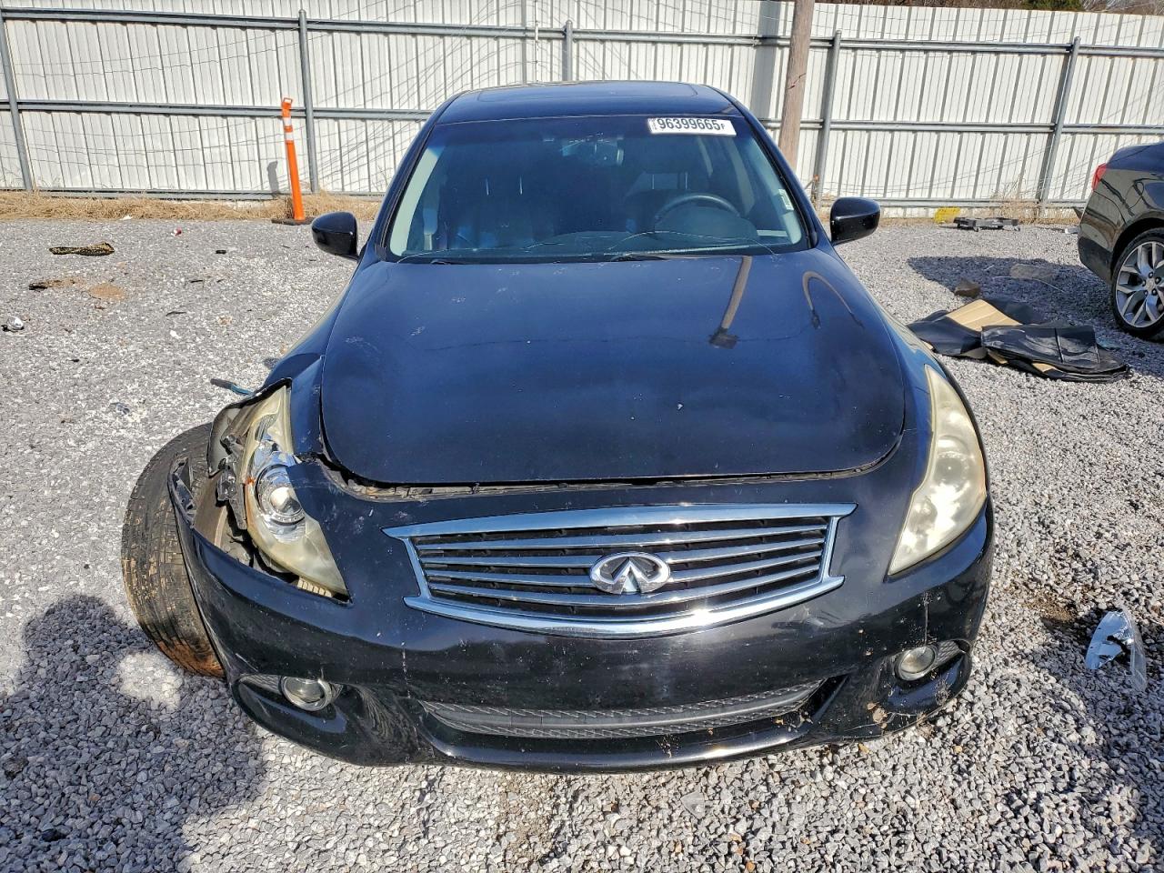 2013 INFINITI G37 BASE photo 5