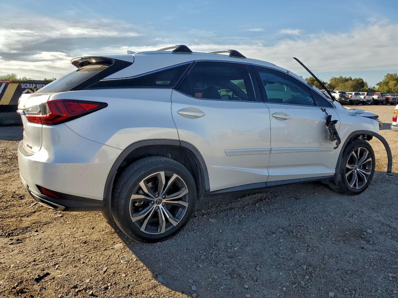 2022 LEXUS RX 350 photo 3