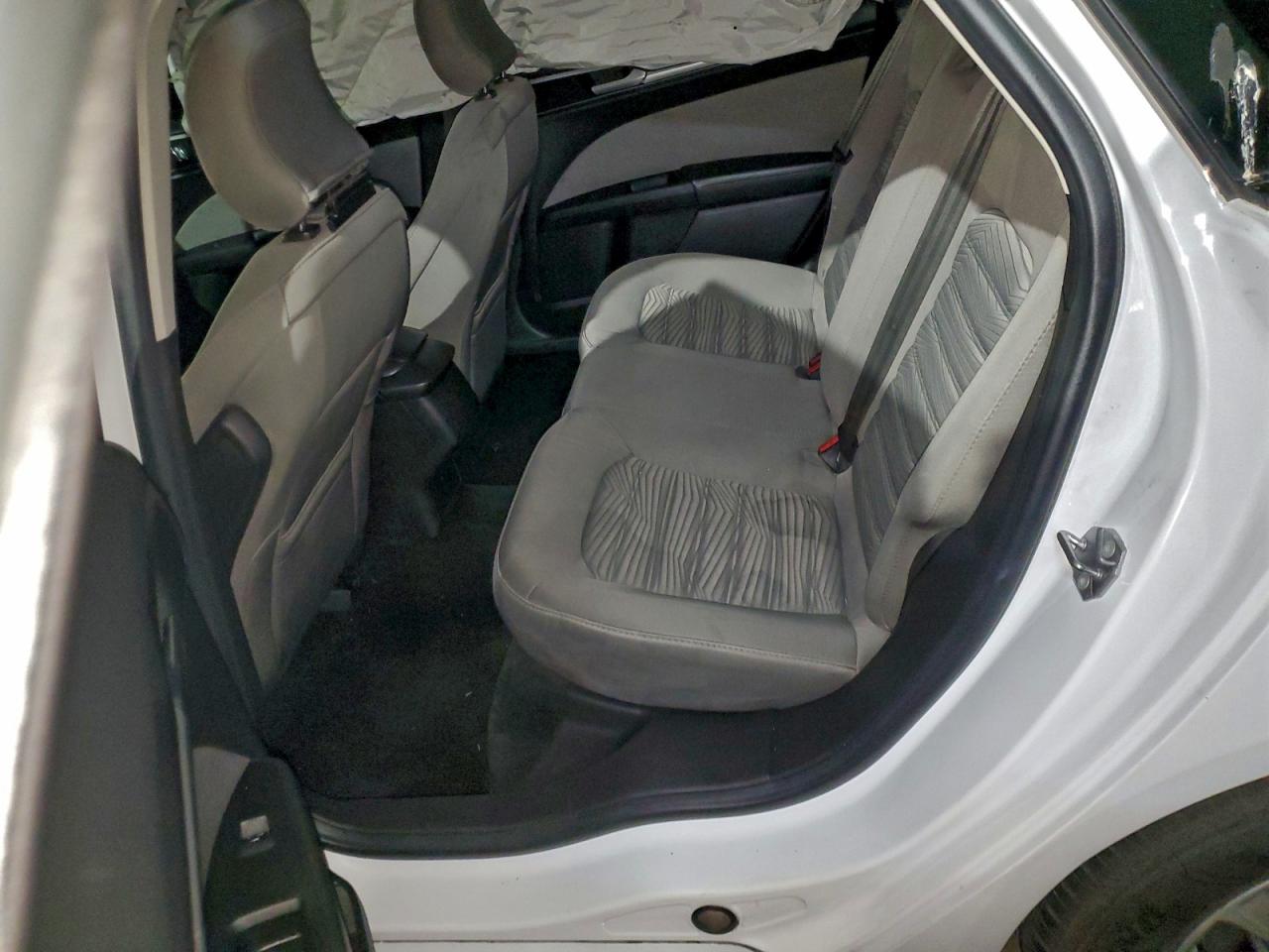 2016 FORD FUSION S photo 10