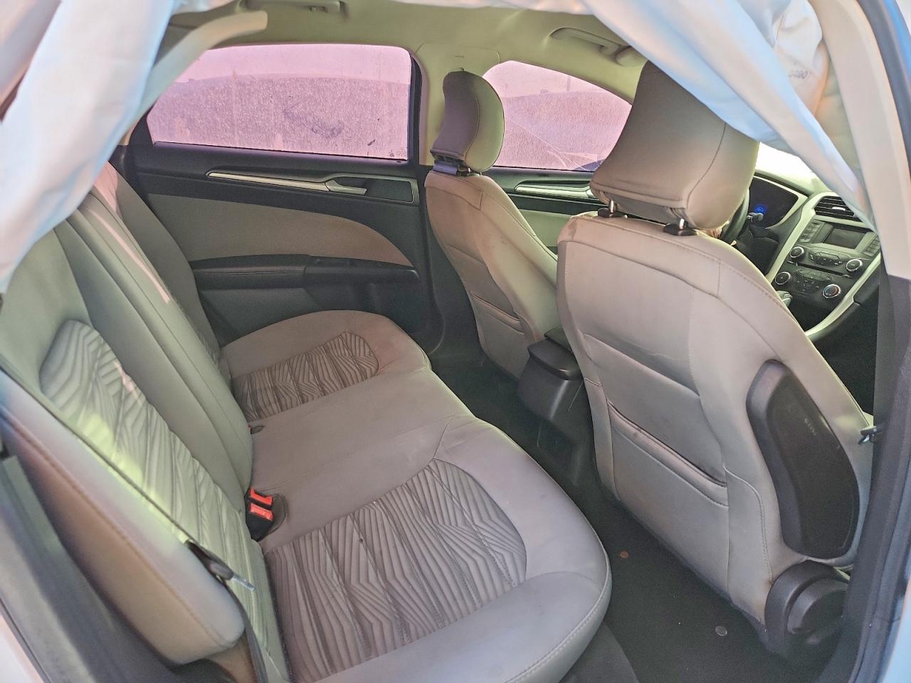 2016 FORD FUSION S photo 11