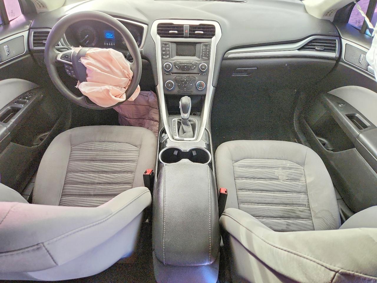 2016 FORD FUSION S photo 8