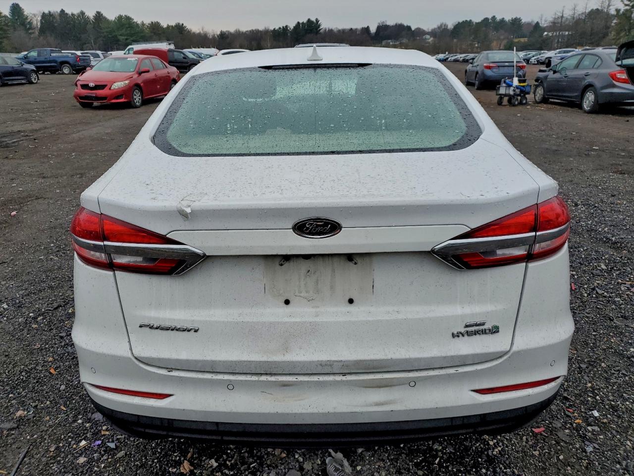 2019 FORD FUSION SE photo 11