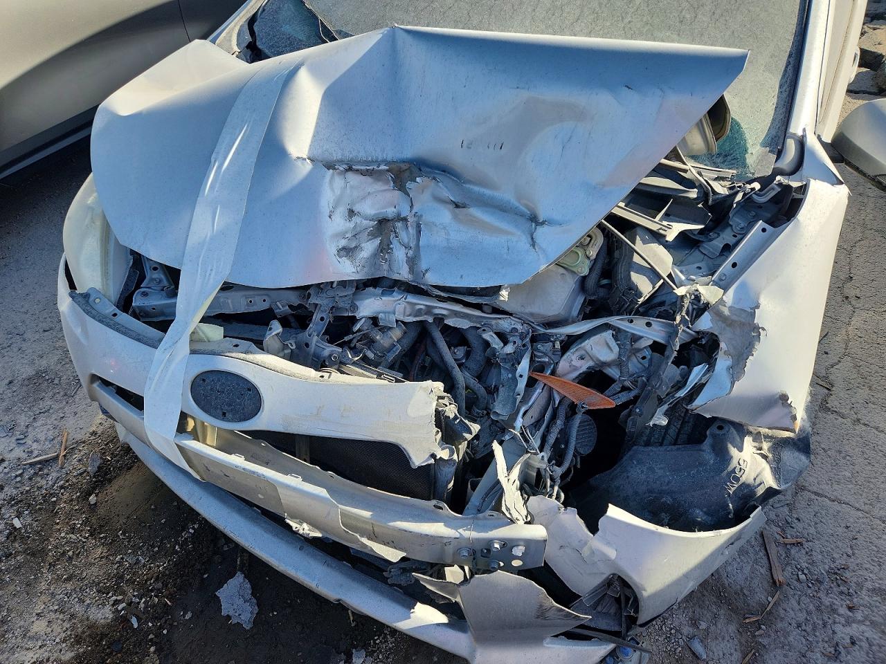 2012 TOYOTA PRIUS C photo 12
