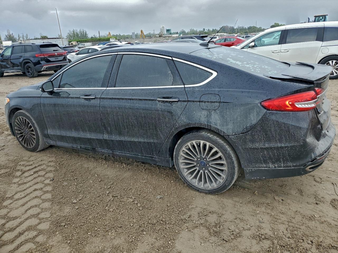 2018 FORD FUSION TITANIUM/PLATINUM photo 2