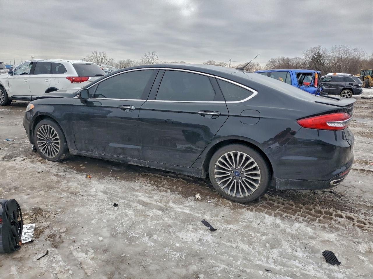 2018 FORD FUSION TITANIUM/PLATINUM photo 2