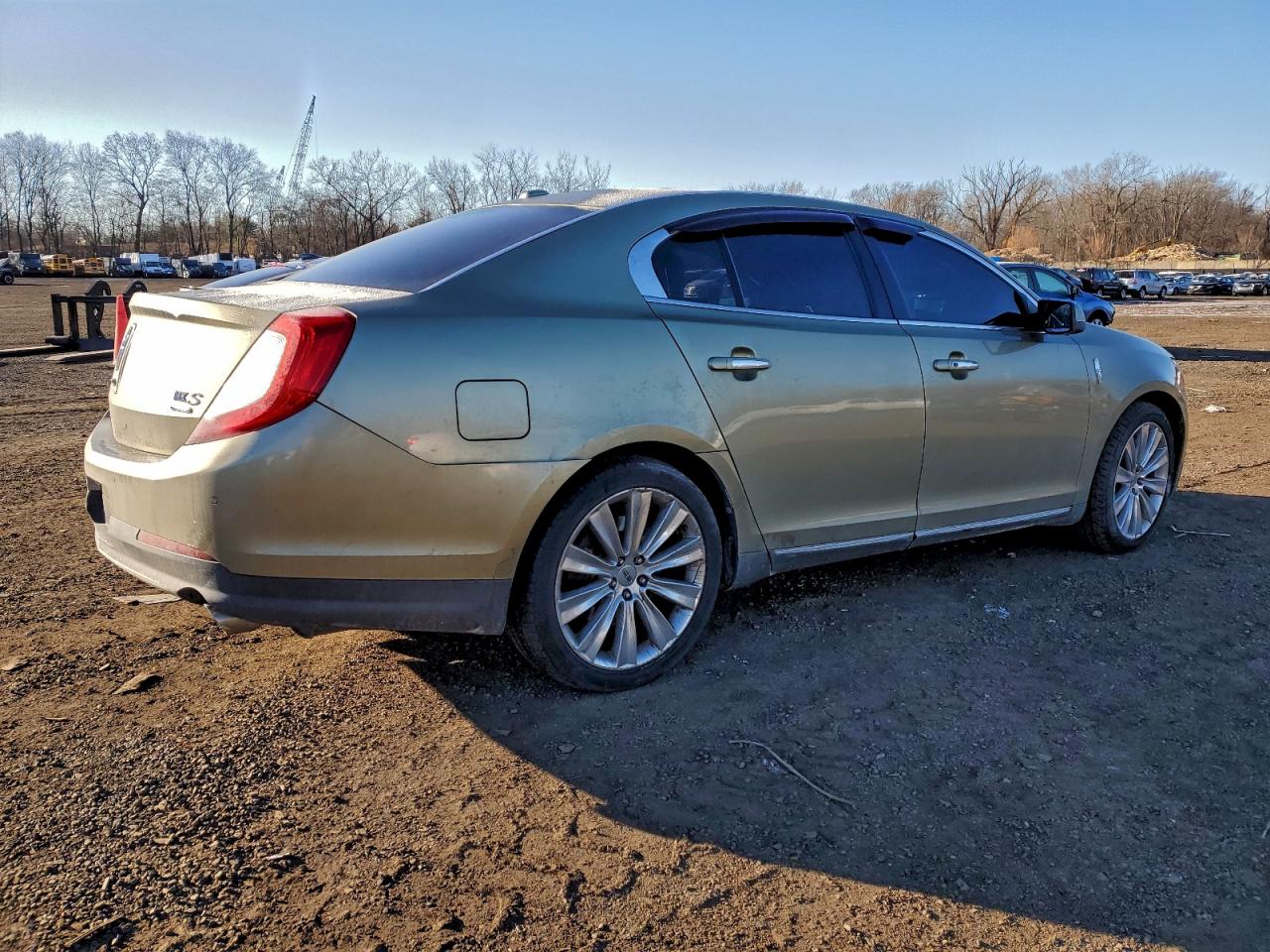 2013 LINCOLN MKS photo 3