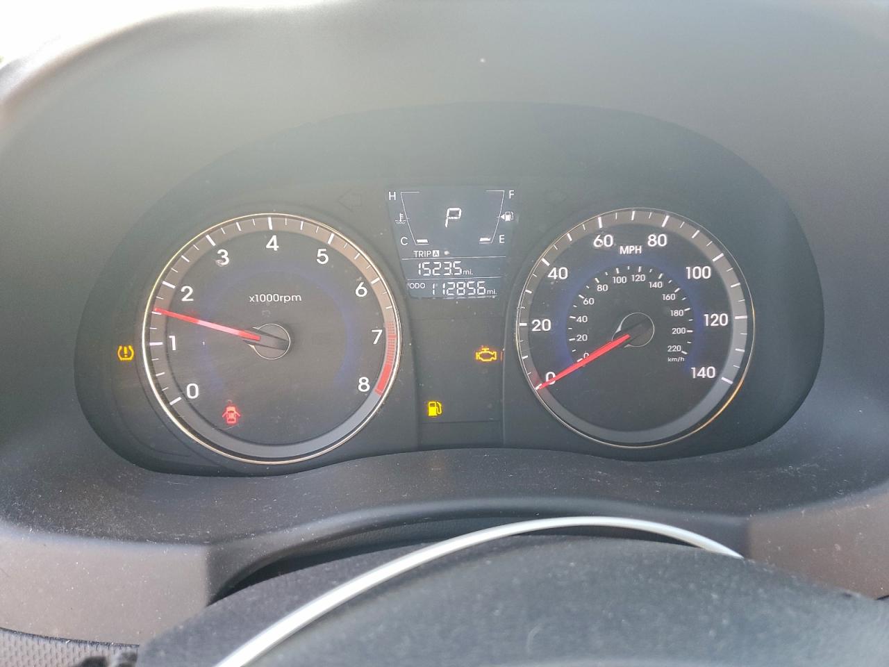 2012 HYUNDAI ACCENT GLS photo 9