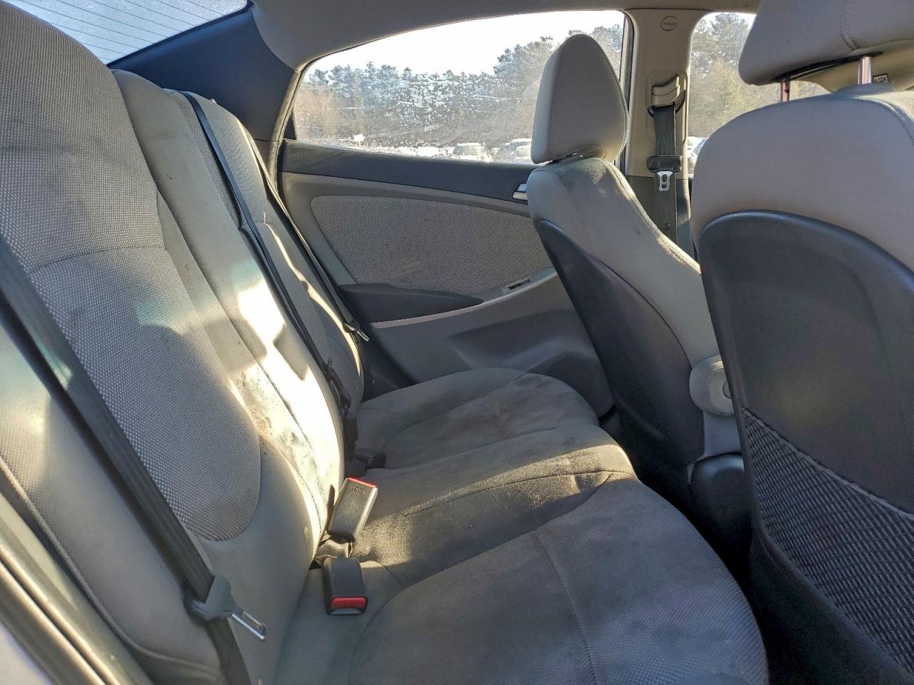 2012 HYUNDAI ACCENT GLS photo 10