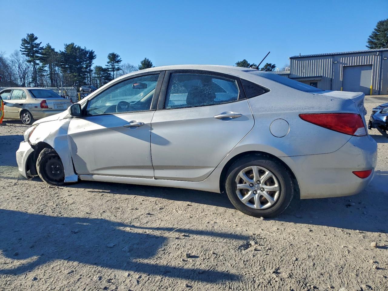 2012 HYUNDAI ACCENT GLS photo 2