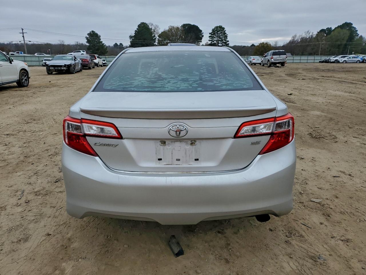 2013 TOYOTA CAMRY L photo 6