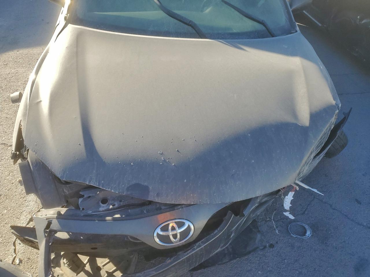 2011 TOYOTA CAMRY BASE photo 12