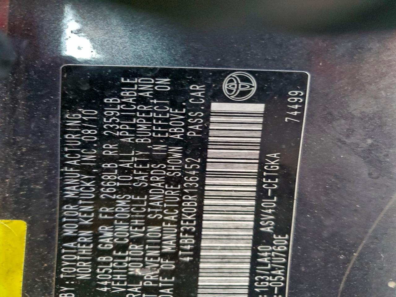 2011 TOYOTA CAMRY BASE photo 14