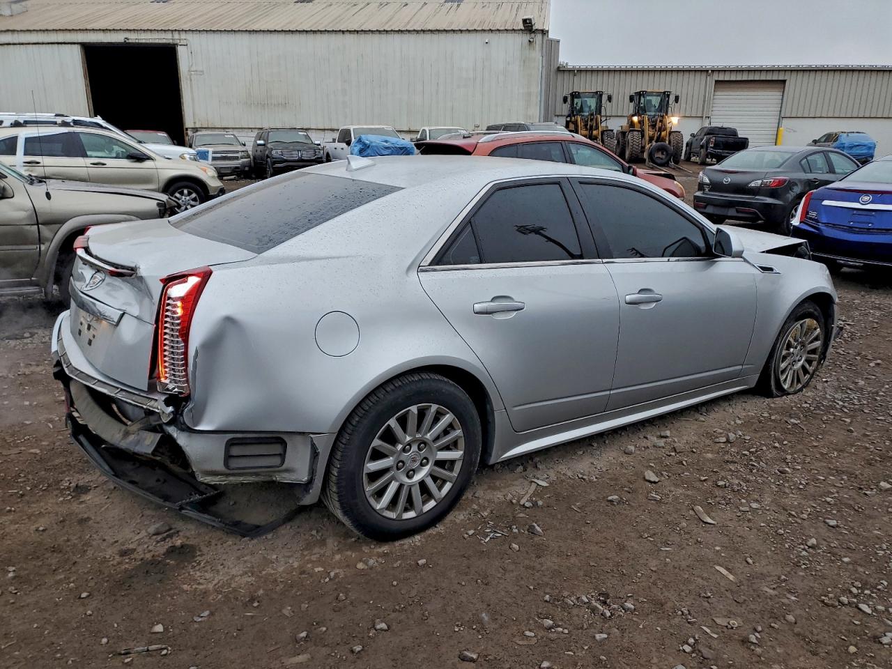 2011 CADILLAC CTS photo 3