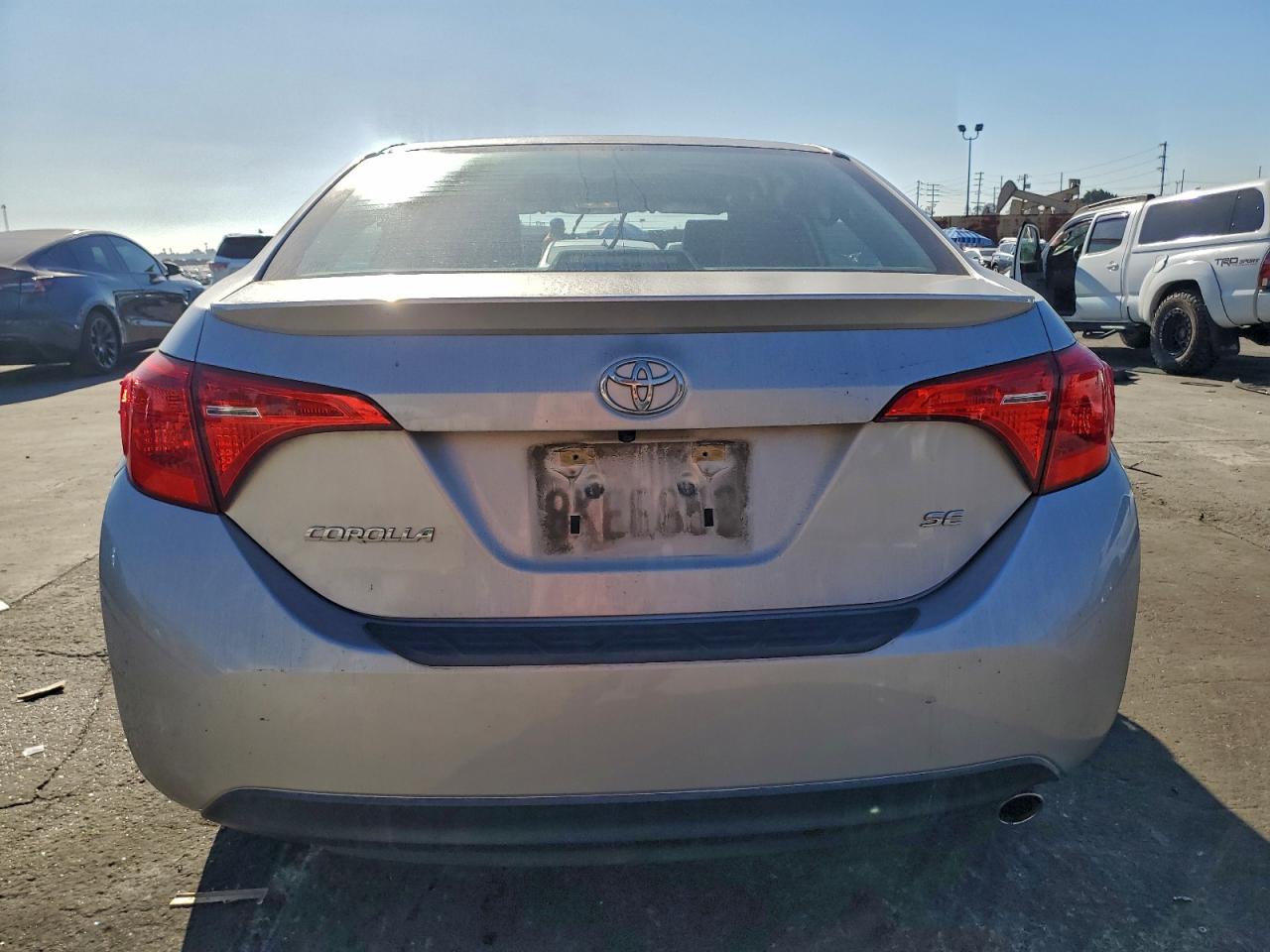 2019 TOYOTA COROLLA L photo 6