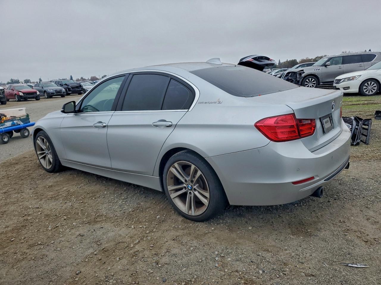 2013 BMW ACTIVEHYBRID 3 photo 2