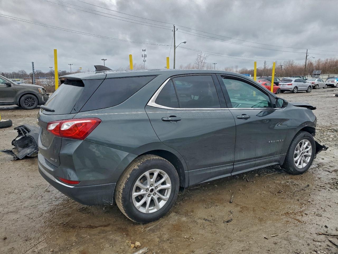 2019 CHEVROLET EQUINOX LT photo 3