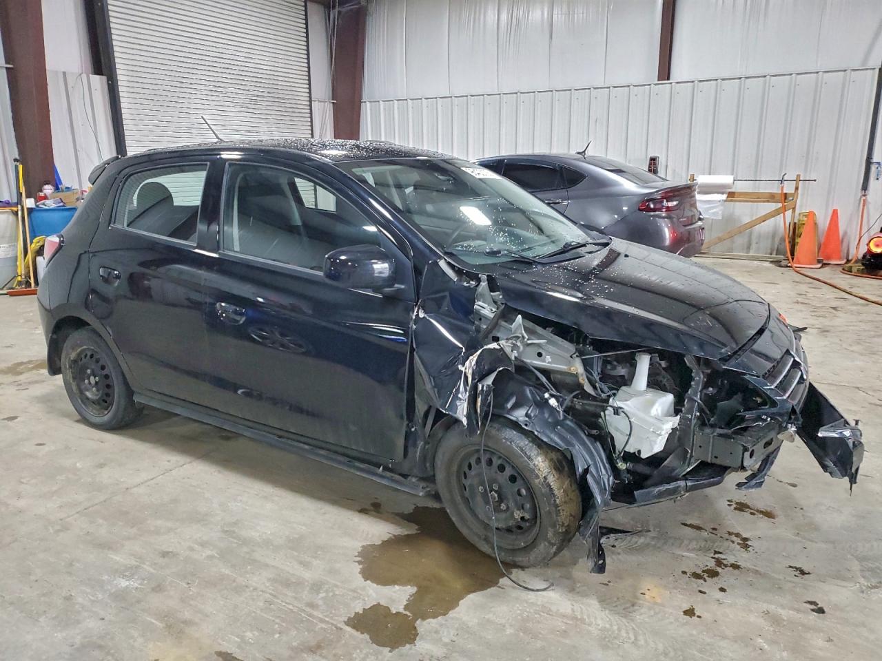 2024 MITSUBISHI MIRAGE ES photo 4