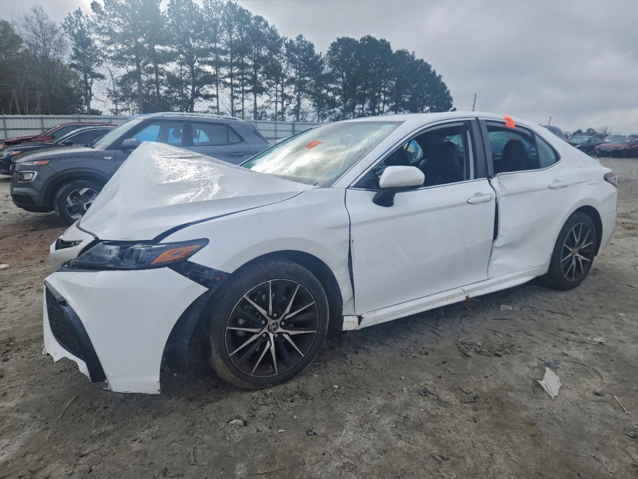2021 TOYOTA CAMRY