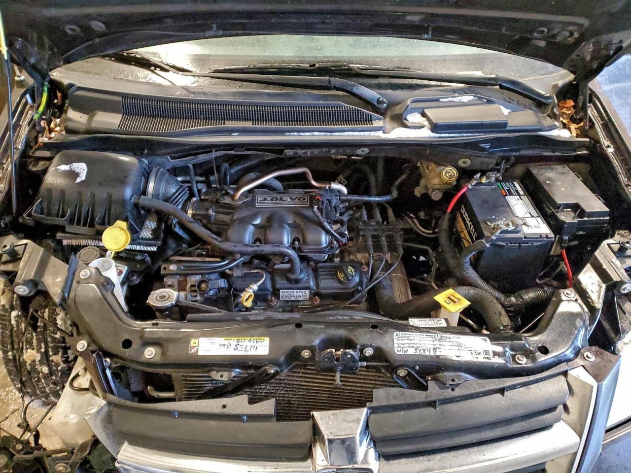 2010 DODGE GRAND CARAVAN SXT photo 12