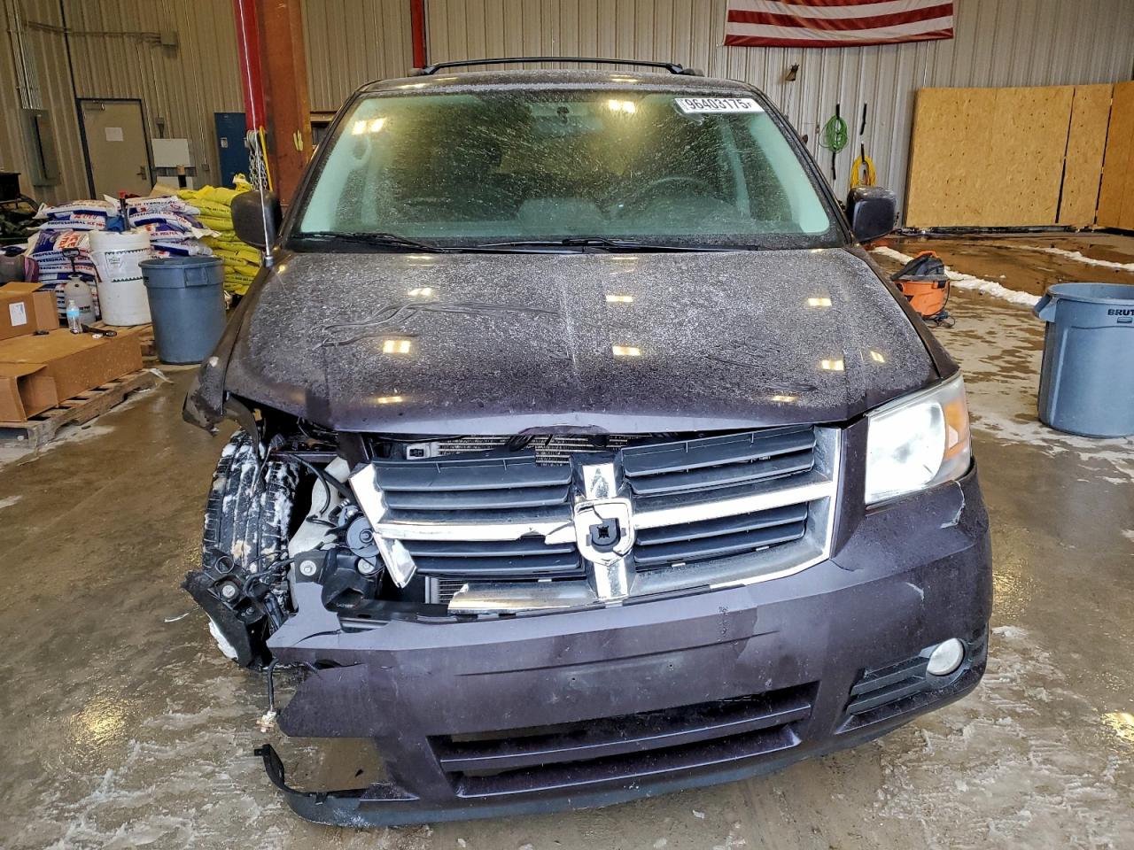 2010 DODGE GRAND CARAVAN SXT photo 5