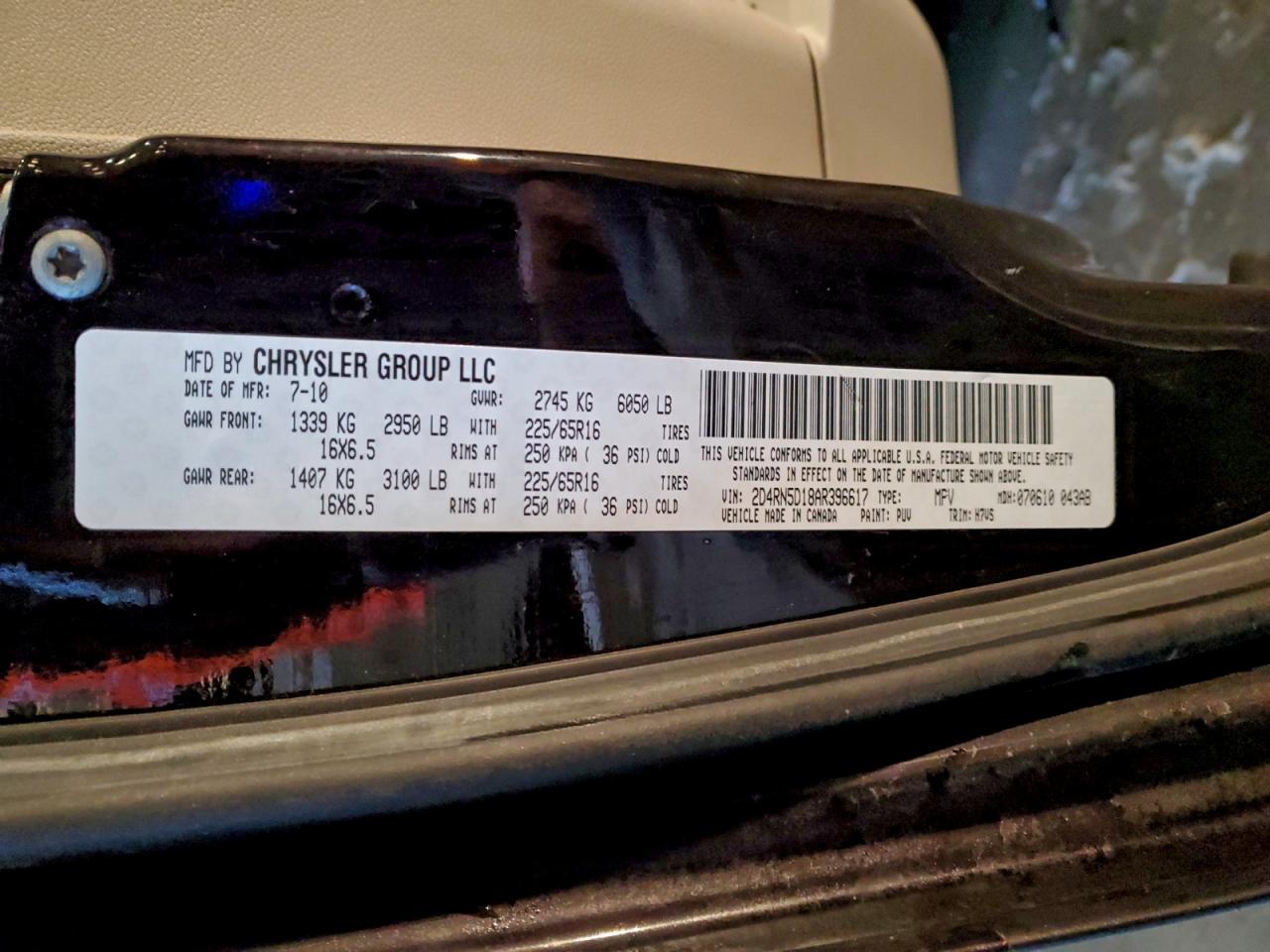 2010 DODGE GRAND CARAVAN SXT photo 13