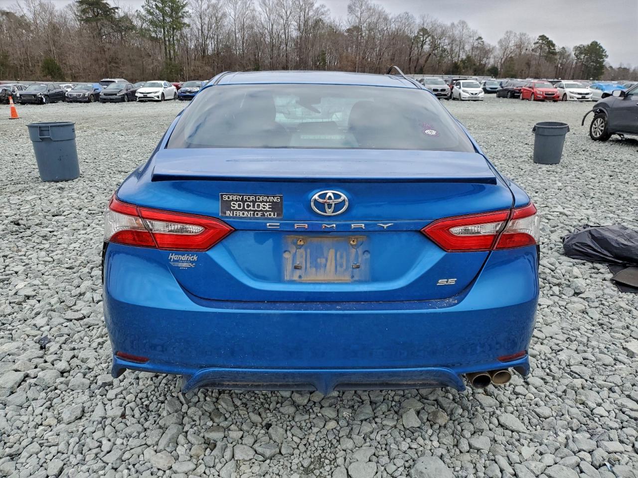2018 TOYOTA CAMRY L photo 6