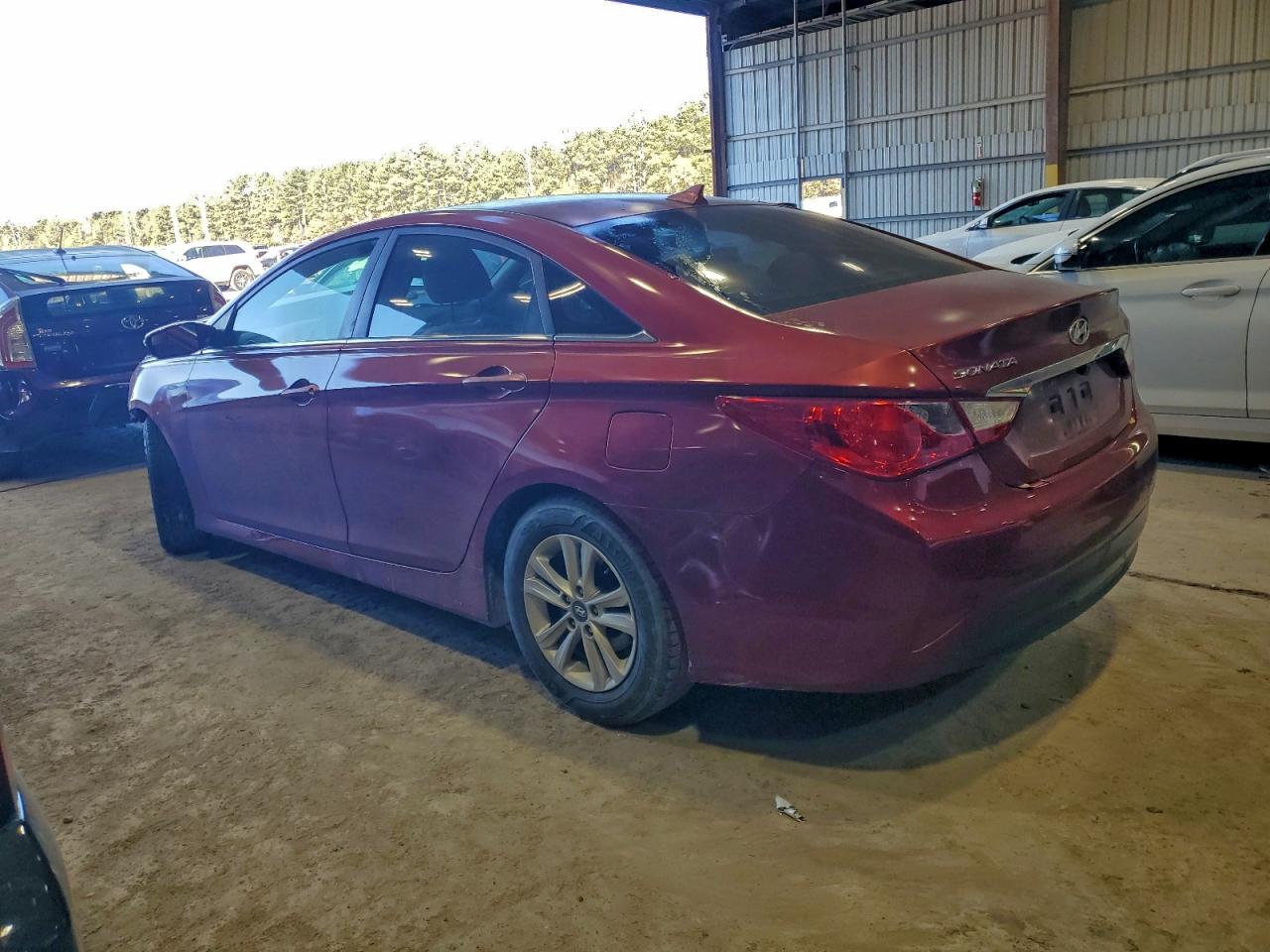 2014 HYUNDAI SONATA GLS photo 2