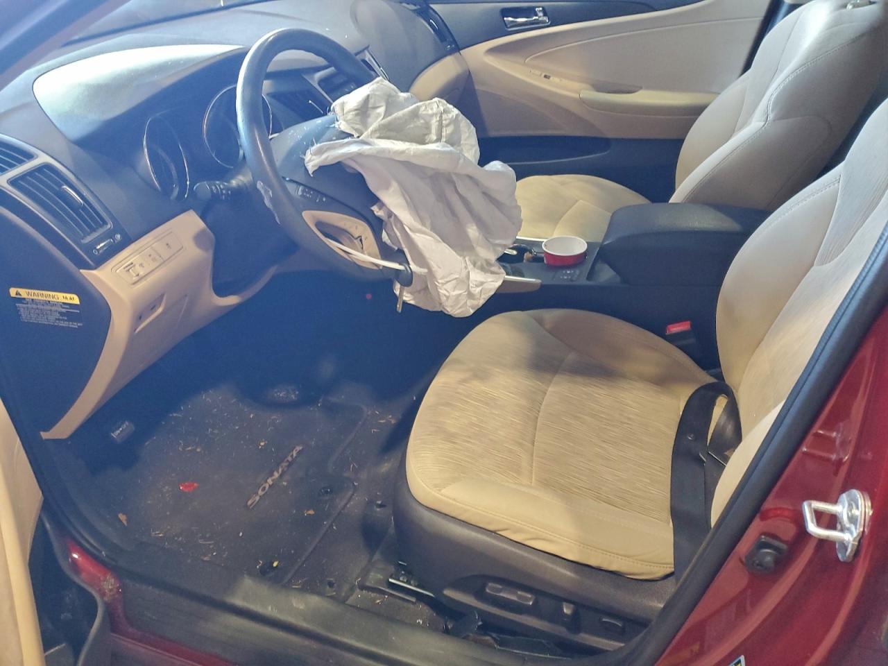 2014 HYUNDAI SONATA GLS photo 7
