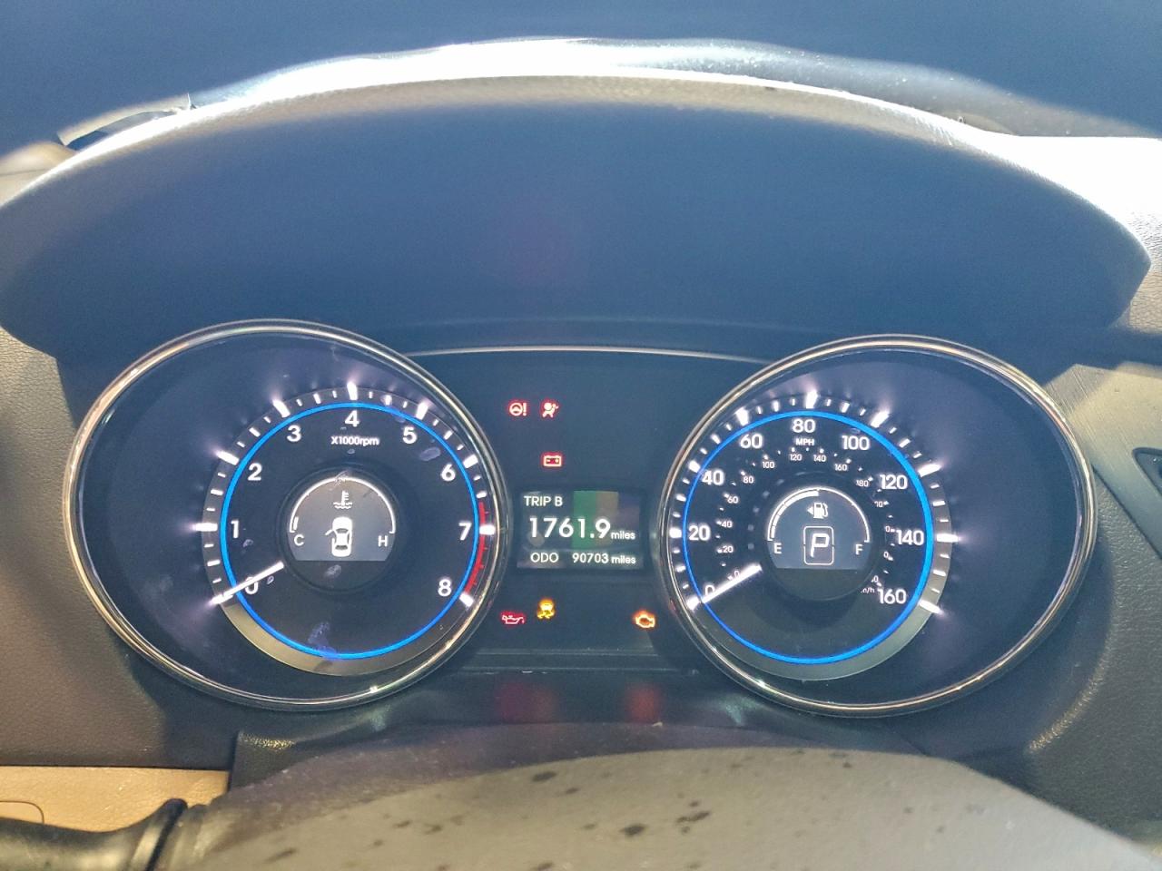 2014 HYUNDAI SONATA GLS photo 9