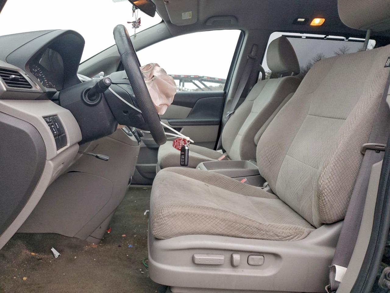2016 HONDA ODYSSEY SE photo 7