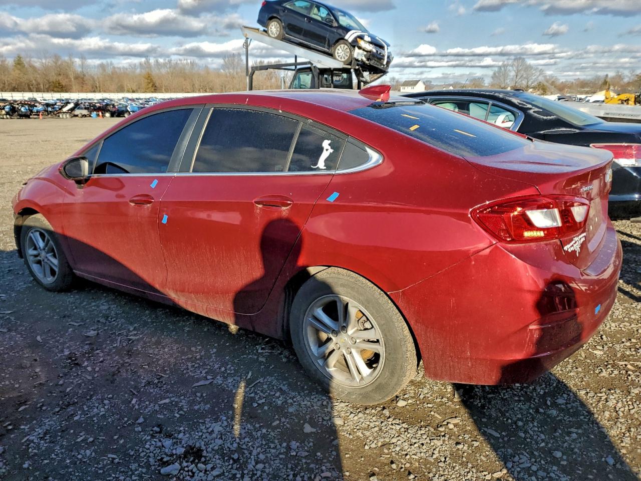 2017 CHEVROLET CRUZE LT photo 2