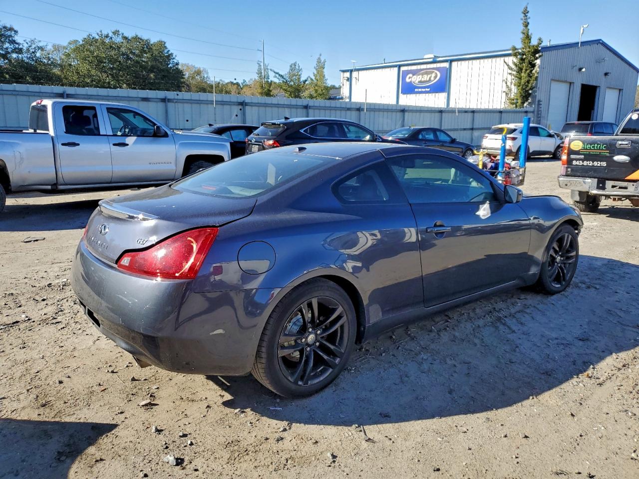 2009 INFINITI G37 BASE photo 3