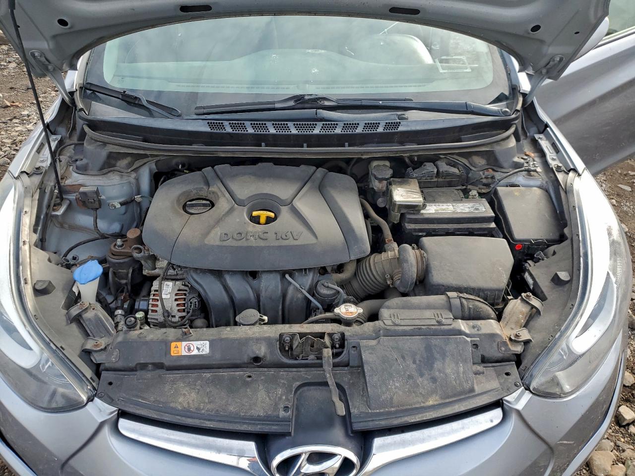 2015 HYUNDAI ELANTRA SE photo 11