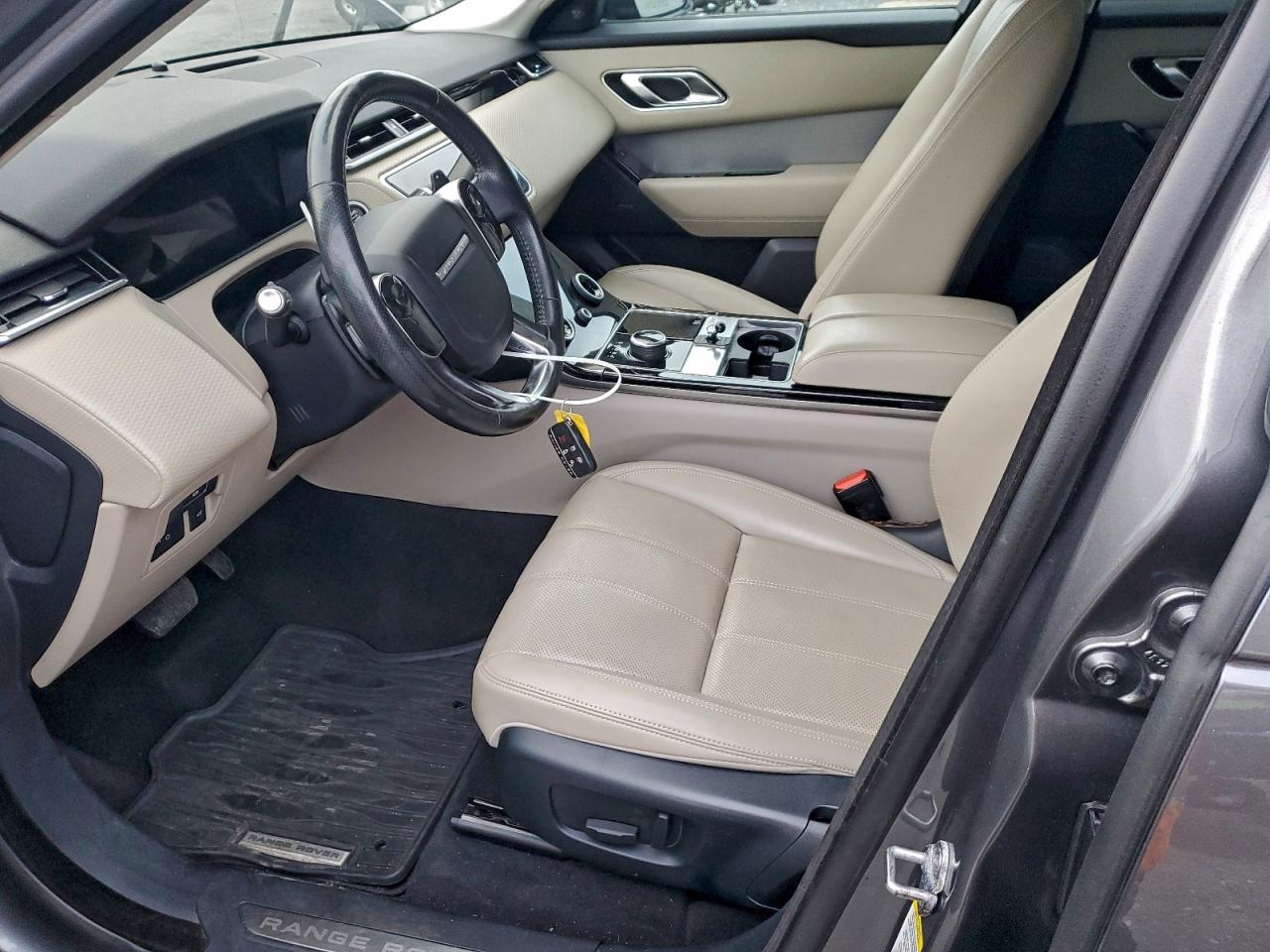 2018 LAND ROVER RANGE ROVER VELAR S photo 7