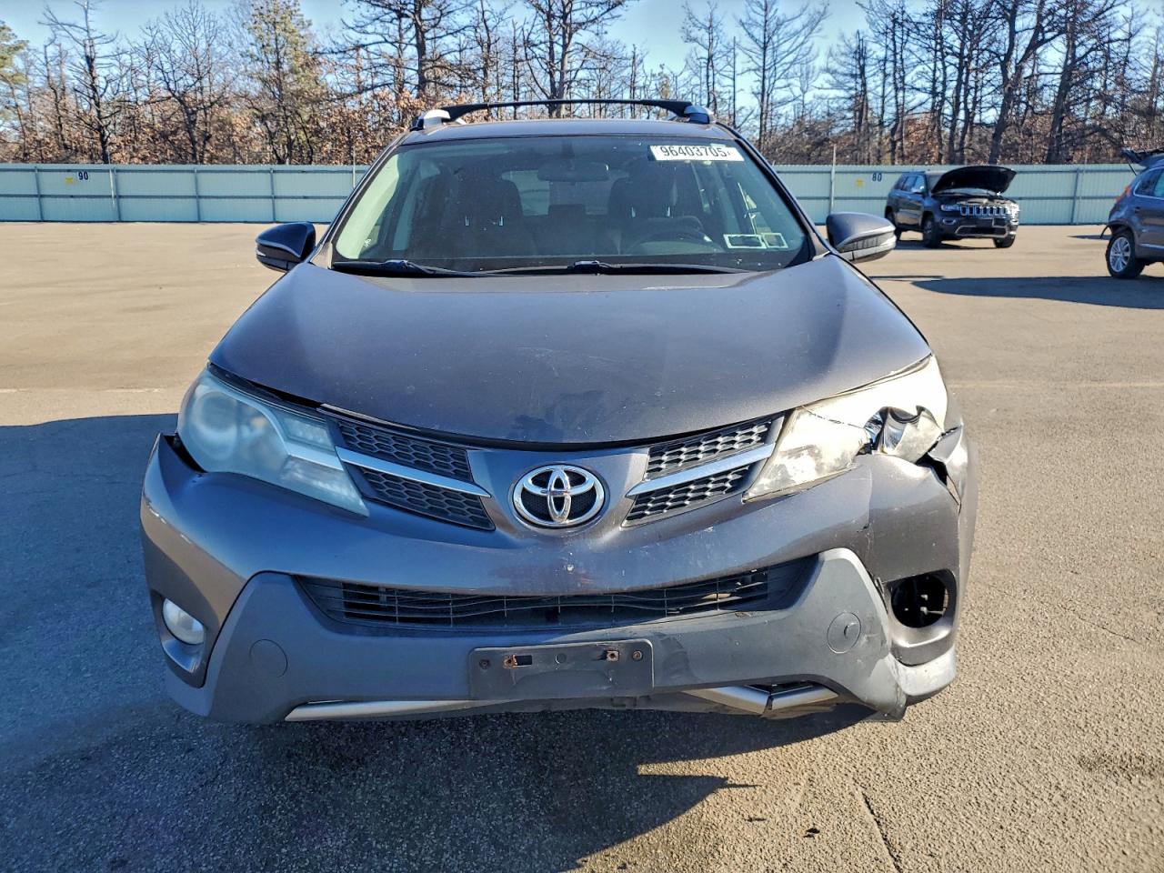 2013 TOYOTA RAV4 XLE photo 5