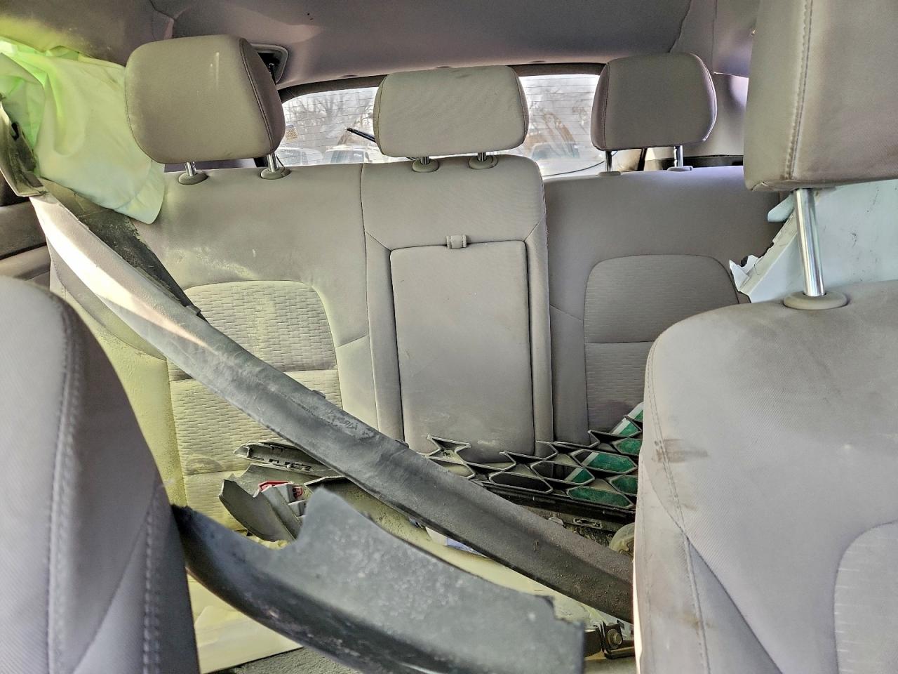 2021 HYUNDAI TUCSON SE photo 19