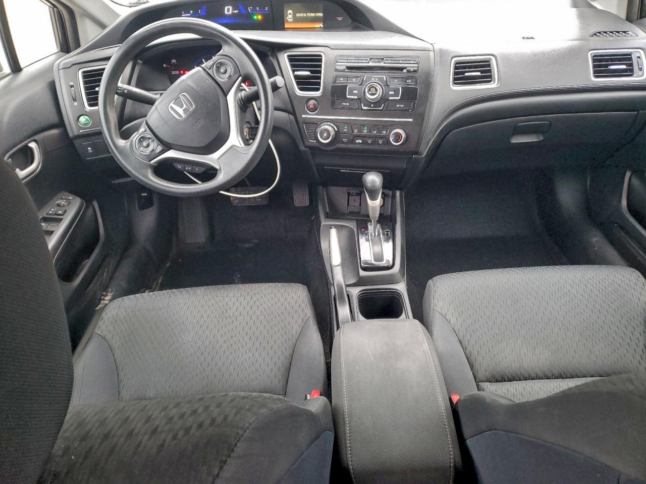 2015 HONDA CIVIC LX photo 8