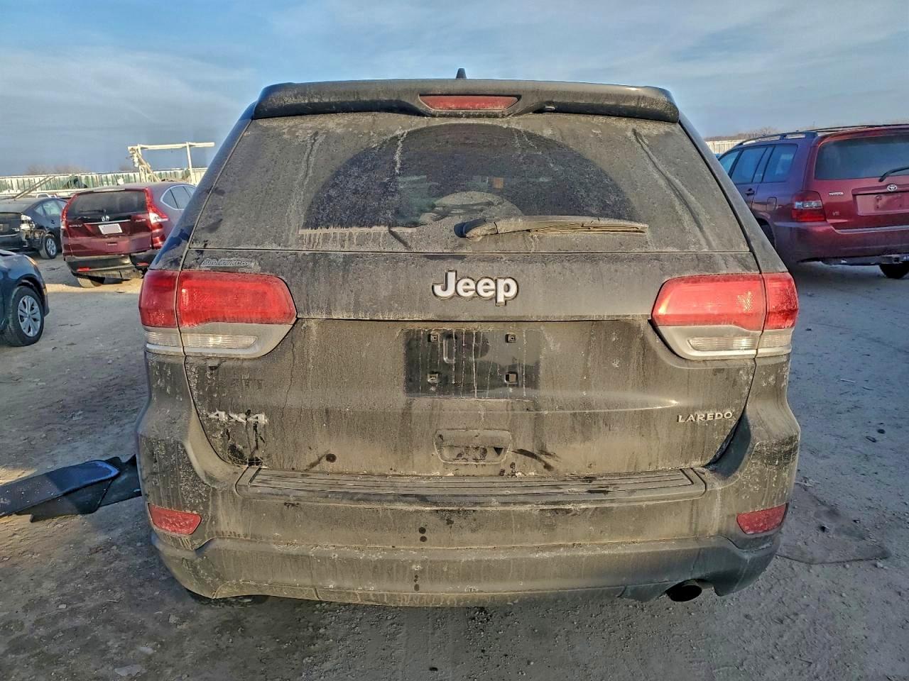 2014 JEEP GRAND CHEROKEE LAREDO photo 11