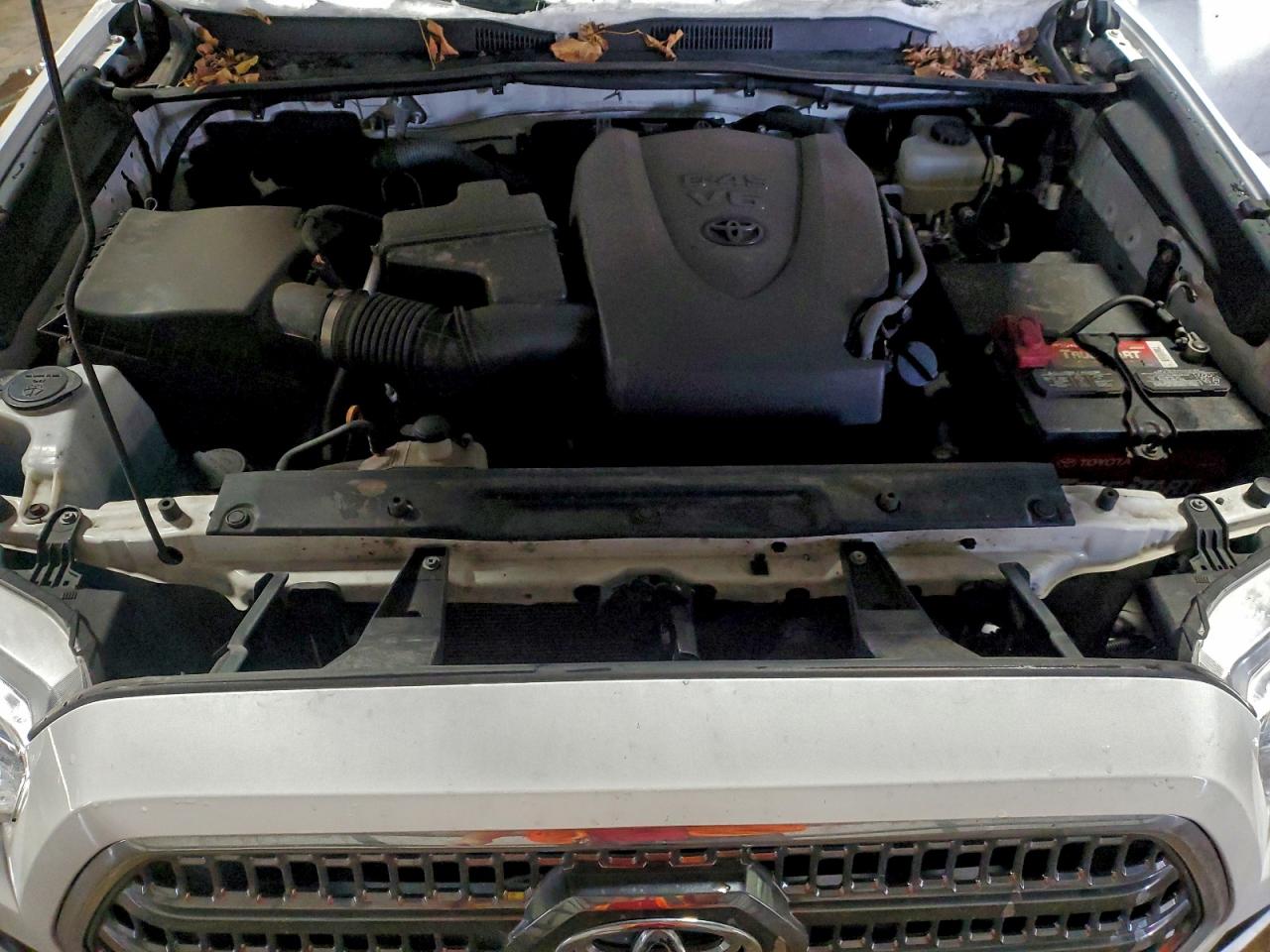 2017 TOYOTA TACOMA DOUBLE CAB photo 11