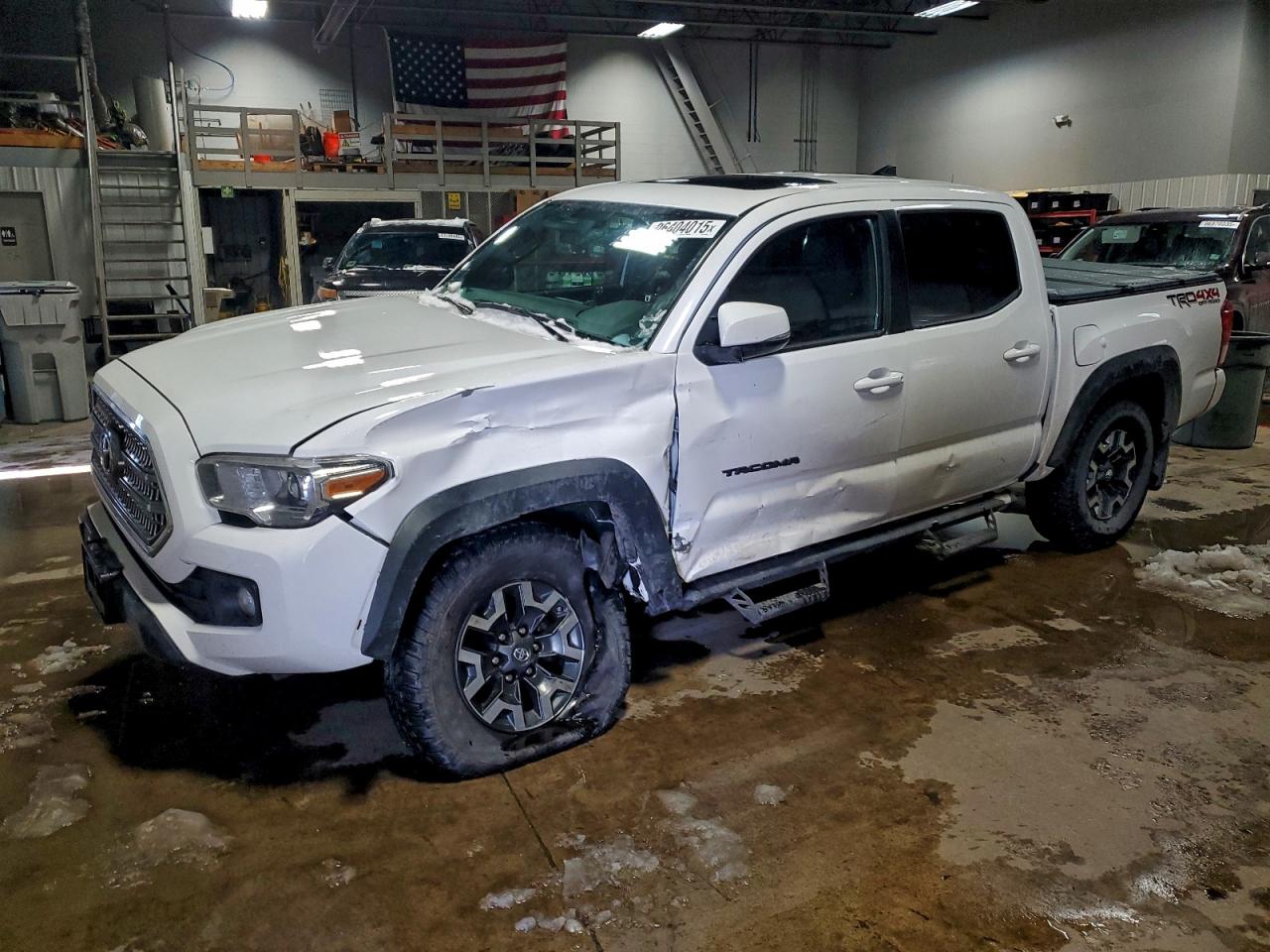 2017 TOYOTA TACOMA