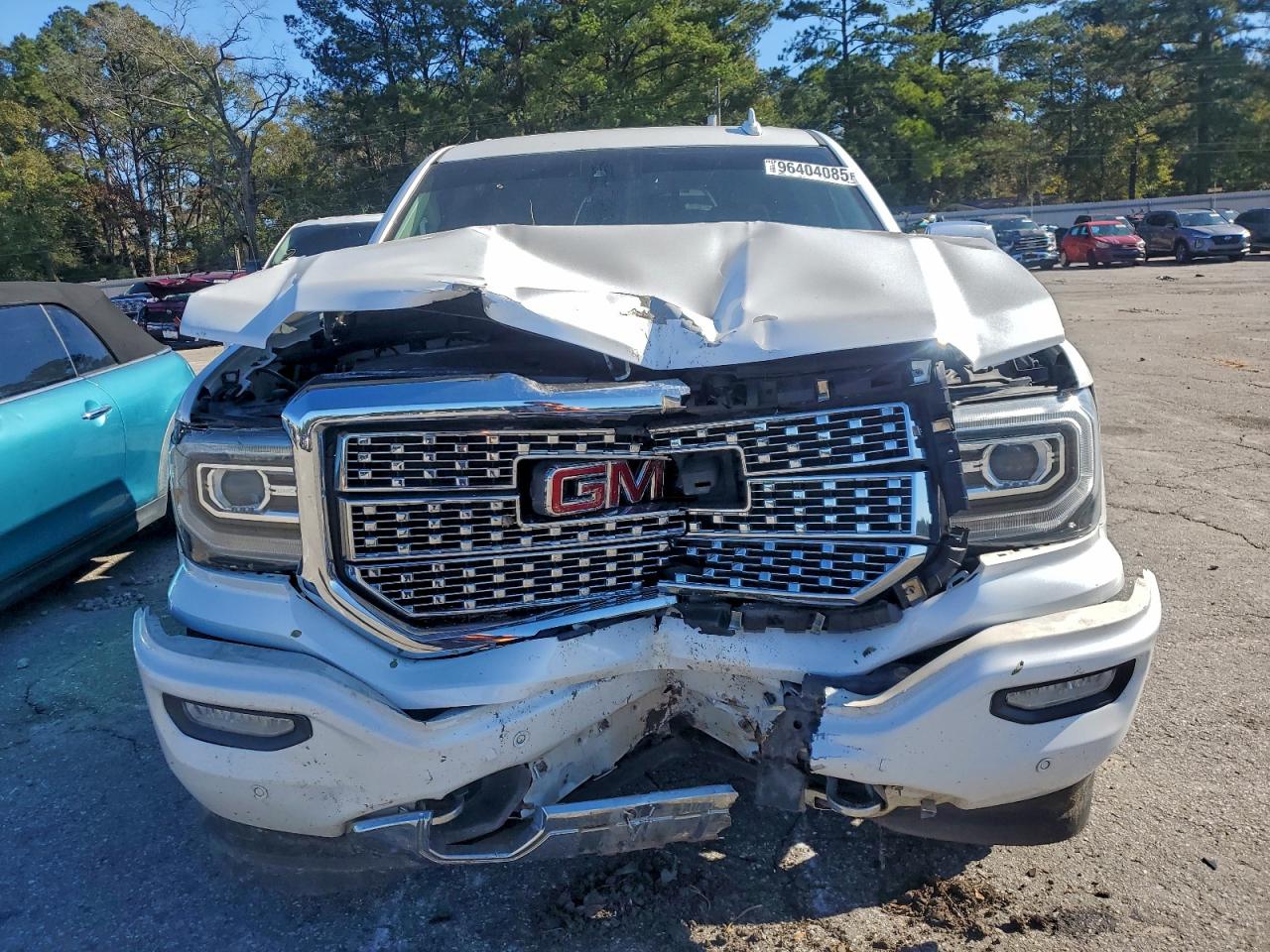 2017 GMC SIERRA K1500 DENALI photo 5