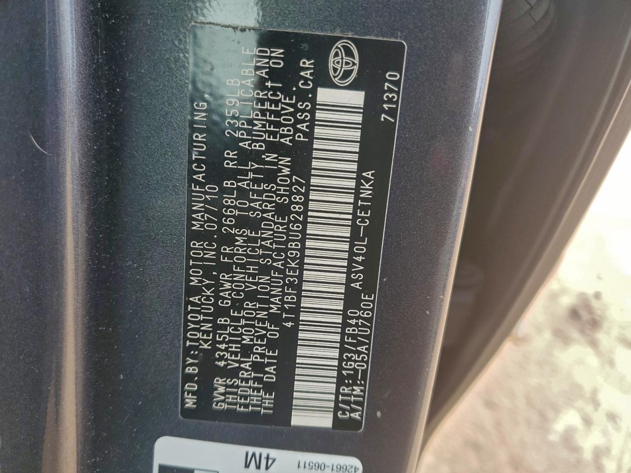 2011 TOYOTA CAMRY LE photo 13