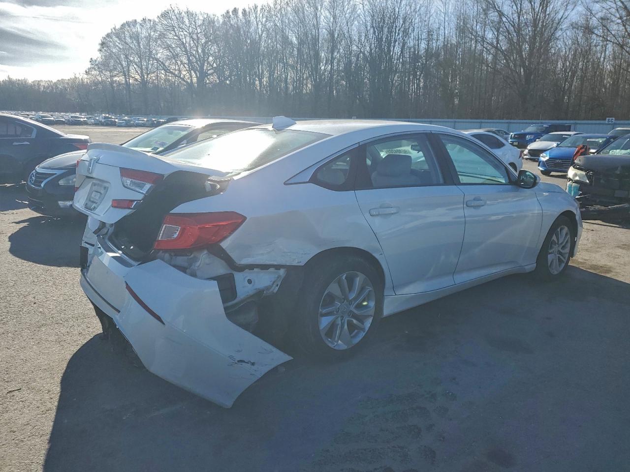 2020 HONDA ACCORD LX photo 3