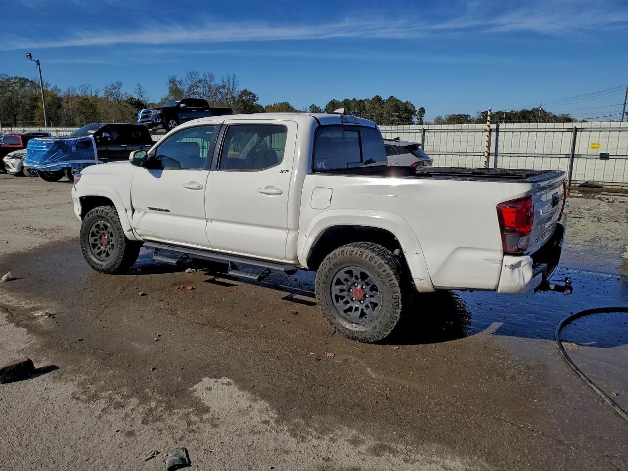2022 TOYOTA TACOMA SR5 V6 photo 3