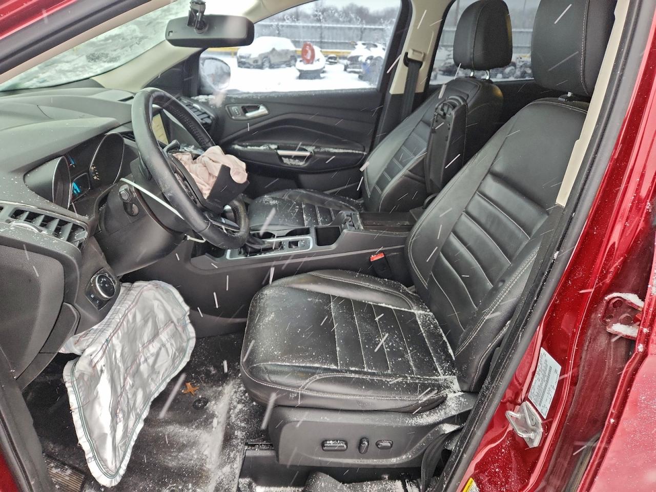 2017 FORD ESCAPE TITANIUM photo 7
