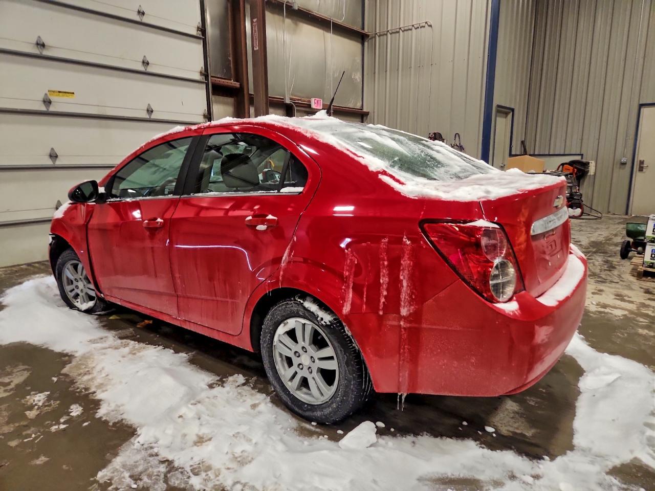 2014 CHEVROLET SONIC LT photo 2